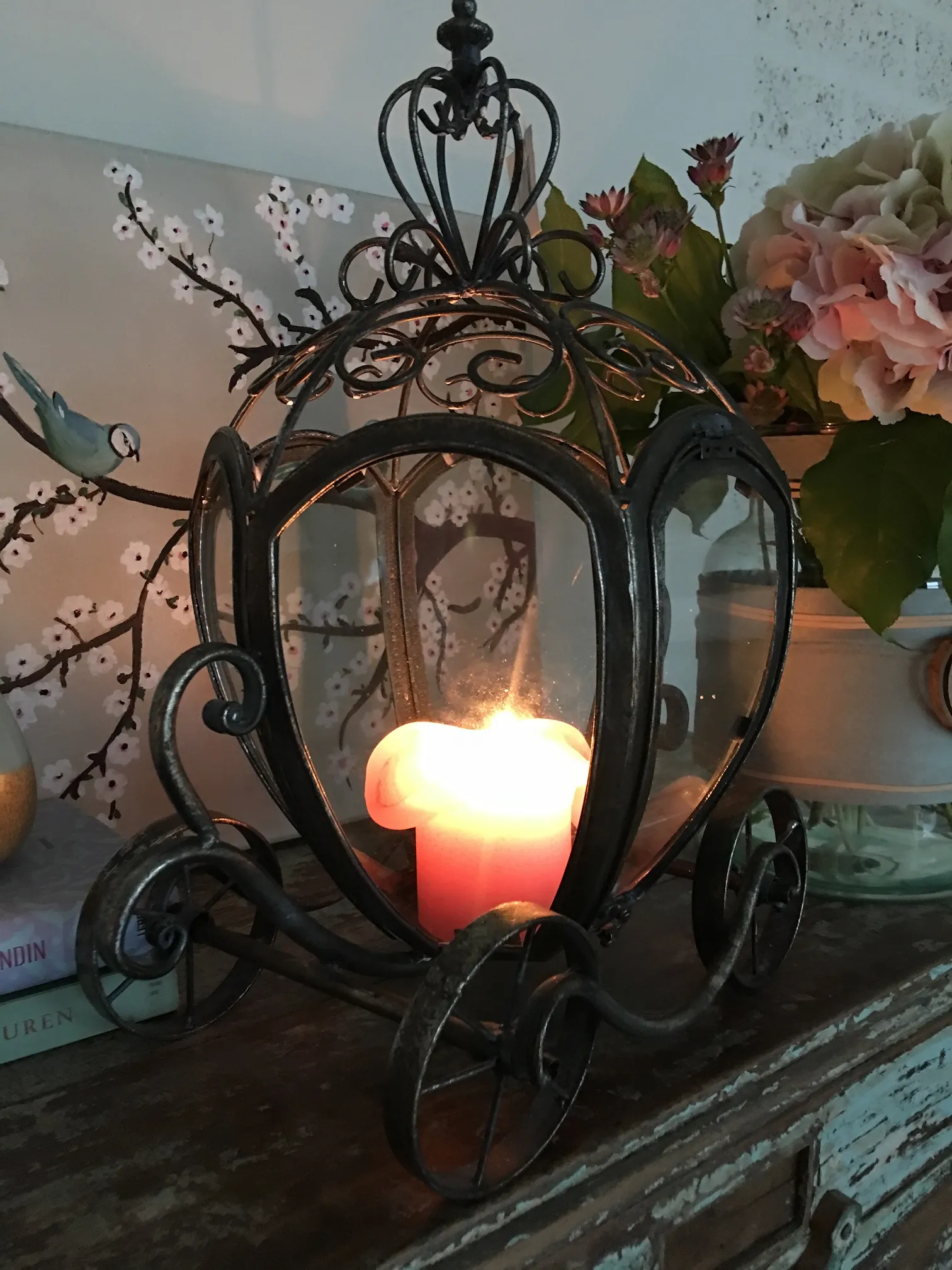 Metallkutschen-Kerzenhalter, sehr in webshop dé - decoratie én - om schön het huis! voor houseandgarden.shop