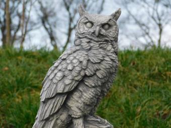 Eule - Steintierstatue - 40 cm - klassisch - im Detail