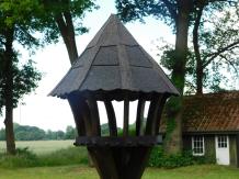 Große Vogelfutterhaus - 210 cm - Holz
