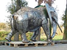 Olifant - handgemaakt uit Afrika - metalen beeld - 200 cm