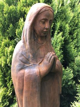 Mutter Maria, Gartenstatue, große Steinstatue, Oxid