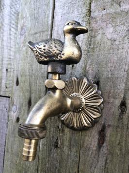 Wasserhahn mit Ente für Gartenbrunnen, Messing