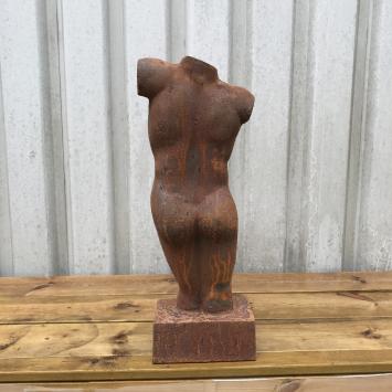 Prachtige gietijzeren vrouwelijke torso