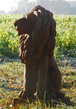 Zittende leeuw - polystone - rechts kijken - oxid