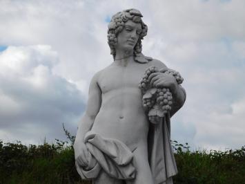 Schöne Gartenstatue des Bacchus, voll Stein