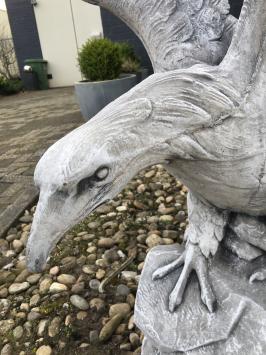 Wirklich faszinierende Stein Statue eines Adlers, groß!