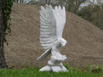 Gartenstatue Adler großer Stein, mit Flügeln nach oben