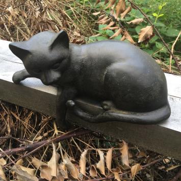 Katten sculptuur, Polystein, liggend