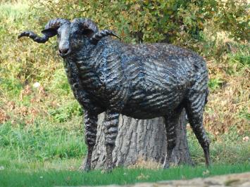 Beeld Ram XL - volledig van metaal - uniek object