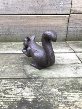 Eichhörnchen-Statue, aus Gusseisen, schöne Statue!