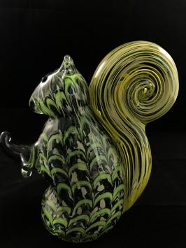 Schöne Glasskulptur eines Eichhörnchens, ein Kunstwerk aus Glas!