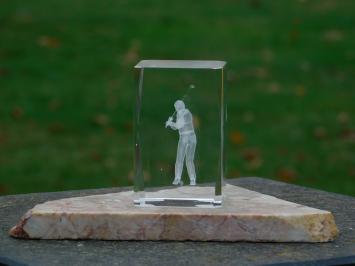 Beeld van een golfer, golfbeeld in glas, 3D, marmeren voet