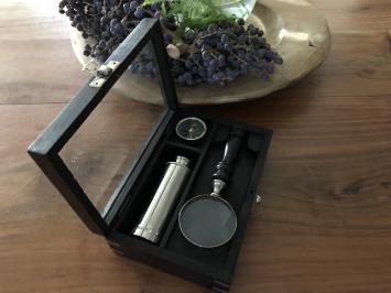 Gift set, kado set, verrekijker, vergrootglas en kompas