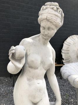 Vol stenen beeld van Venus (god) met appel, geweldig fraai tuinbeeld