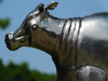 Statue für zu Hause, Kuh, Tierstatue aus Metall, Chromfarbe