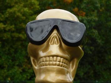 Schöne und besondere Skulptur eines Schädels mit Brille, Polystone