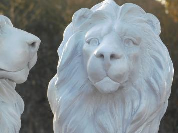 Löwenset - nach links und rechts schauend - Polystone weiß