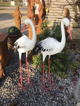 Leuke set tuinbeelden, metalen ooievaars in kleur