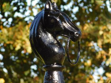 Standpaal met paardenhoofd - zwart - gietijzer