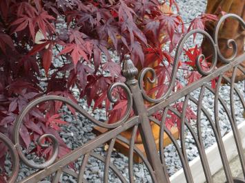 Klassische / antike Gartenbank, Schaukelbank schmiedeeisern, Garten / Außenbereich