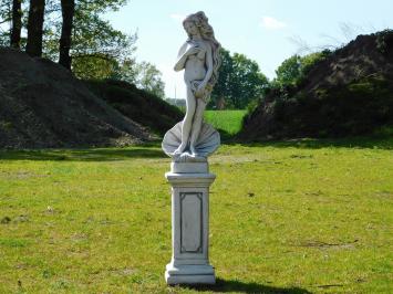 Statue Frau mit Muschel auf Sockel - 140 cm - Stein